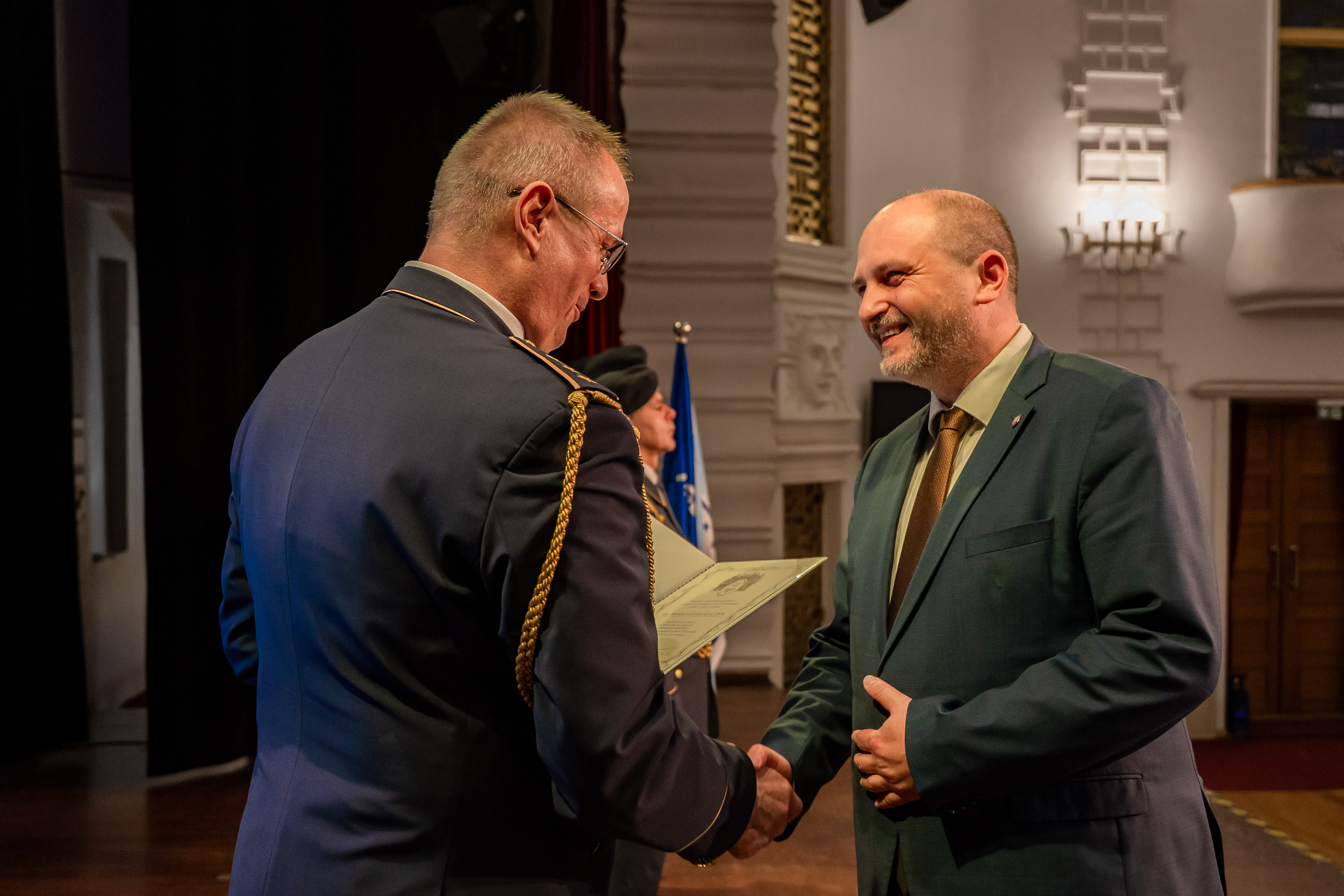 Slavnostny krst Encyklopedie obecnych a mestskych policii -58